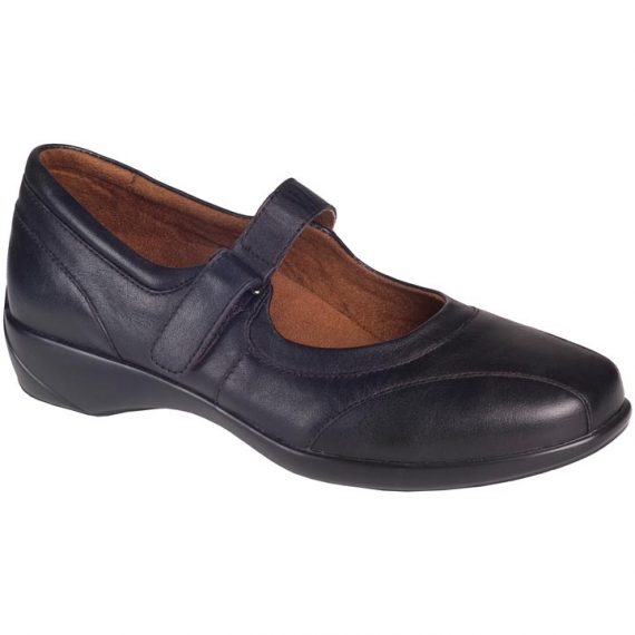 Verity-Black-side-orthopedic-shoe